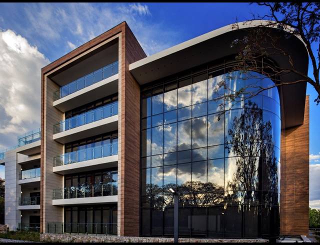 4,486M² OFFICE TO LET IN ROSEBANK